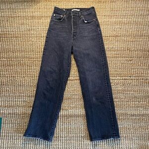 Levi’s Ribcage Straight jeans, W26 L27